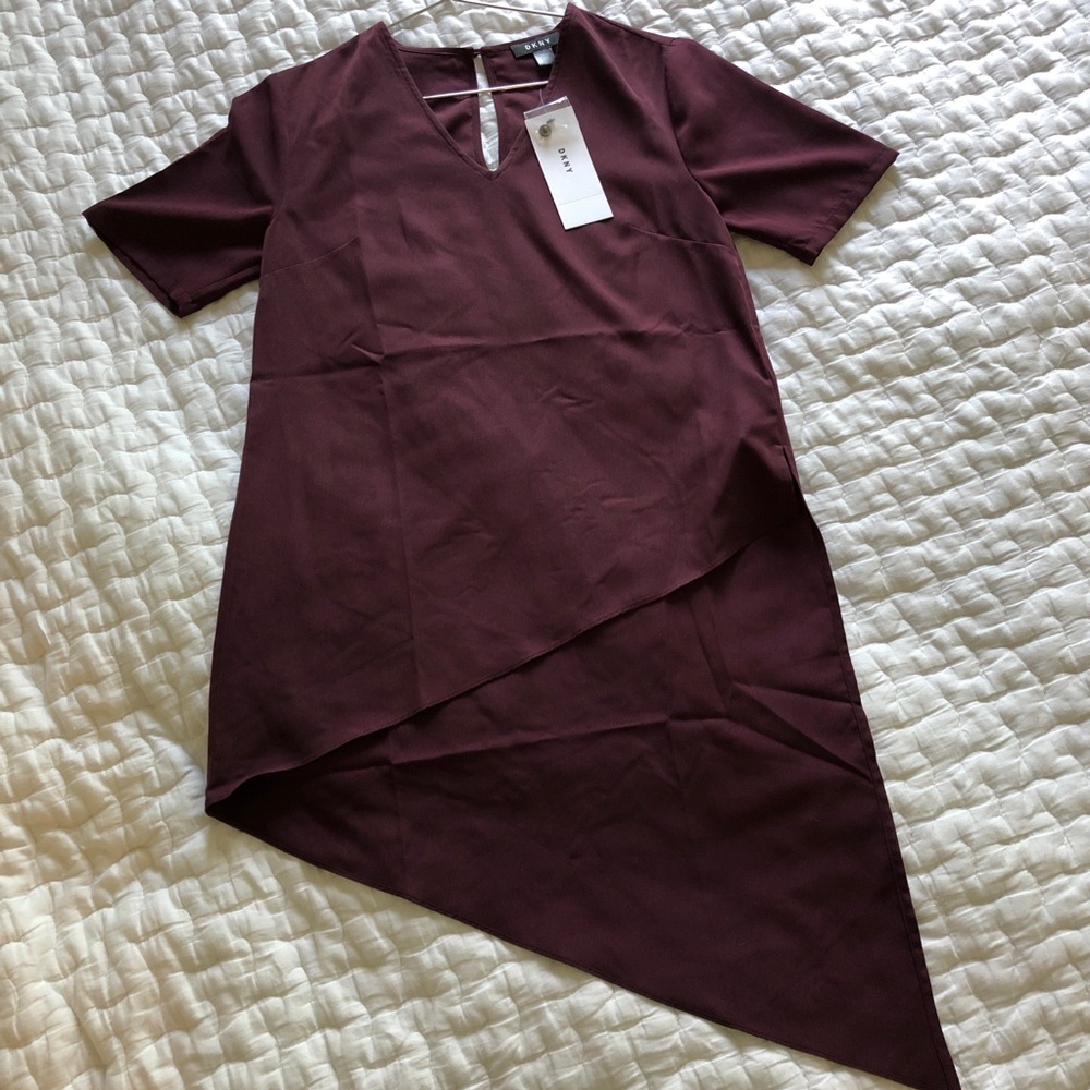 🧵NWT | DKNY | Asymmetrical Top | XXS